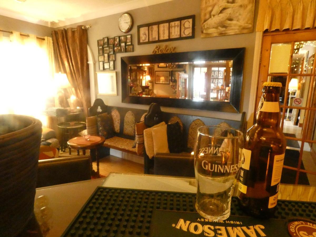 Bunratty Castle Mews B&B Екстериор снимка